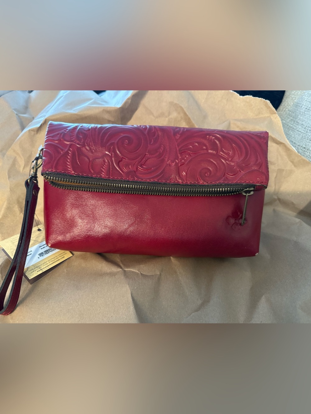 NEW🌻Embossed Floral Zip Clutch - Deep Berry